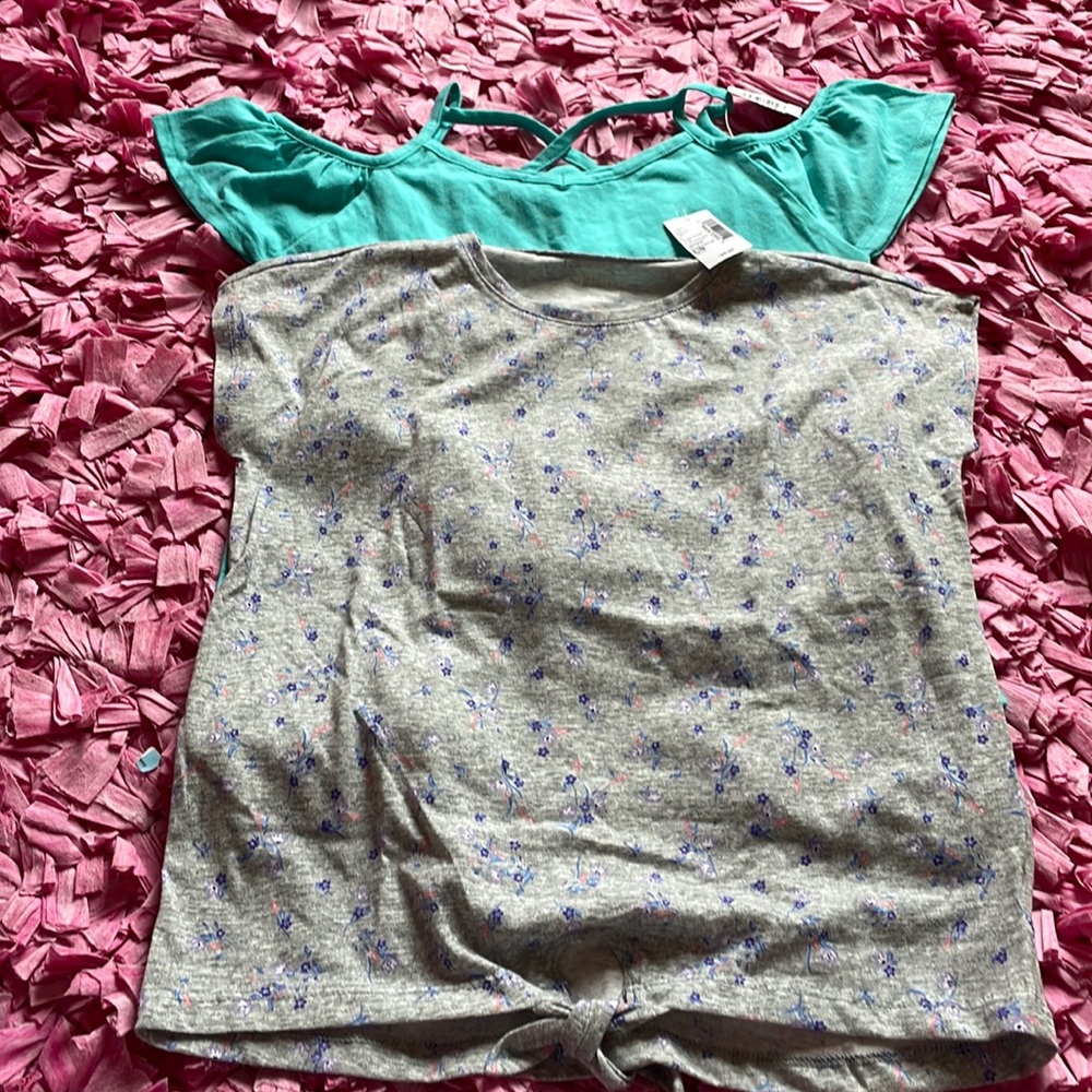 Brand new Children Place T-shirt’s bundle of two